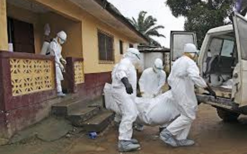 ÜST: Ebolaya yoluxanların sayı 9 min 500 nəfərə yaxınlaşır