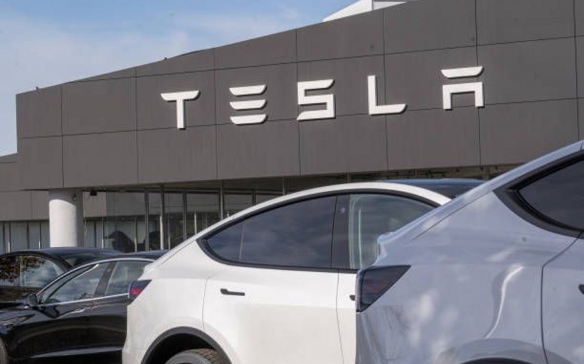 Tesla asked Canada for lower tariff on China-made EVs, gov't source says