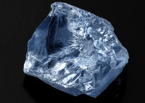 Добытый в ЮАР редчайший алмаз голубого цвета продали за $40 млн