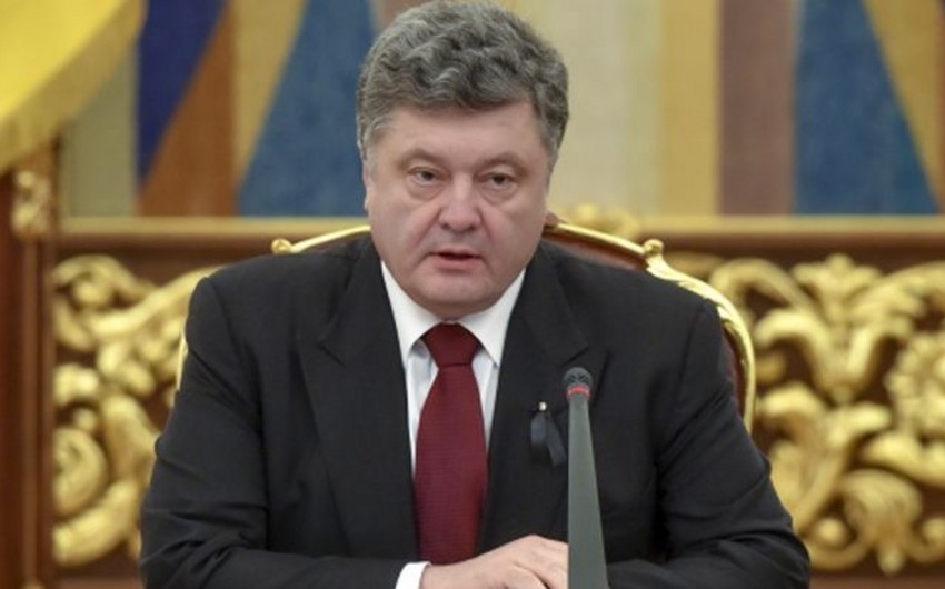 ​Ukrayna prezidenti xarici qoşunların ölkəyə buraxılması planını təsdiq edib