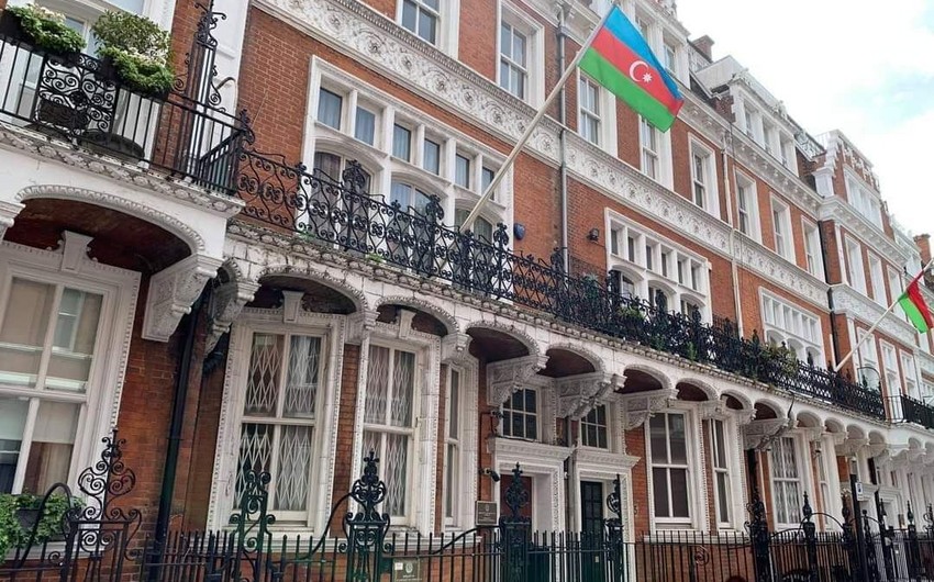 В Великобритании арестованы 8 человек за нападение посольство Азербайджана 