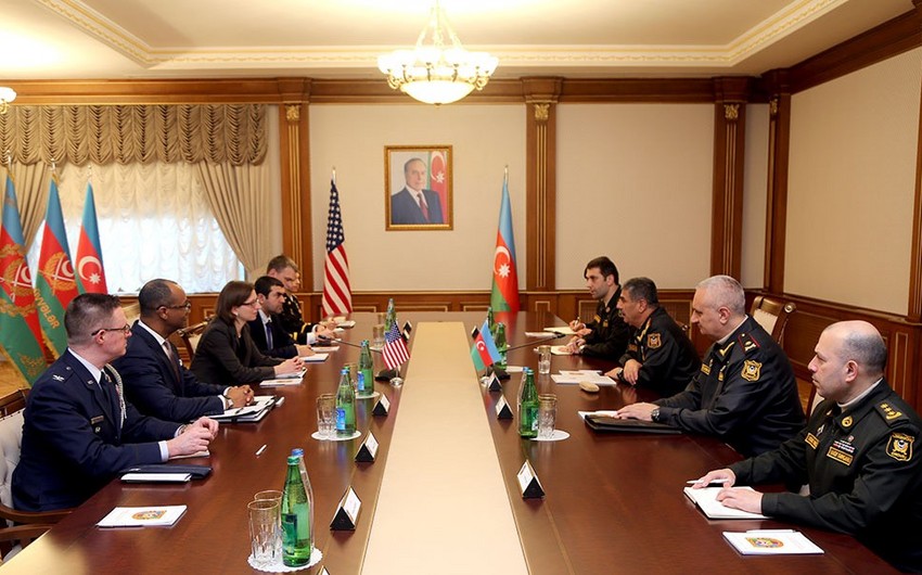 Обсуждены вопросы расширения военно-технического сотрудничества между Азербайджаном и США
