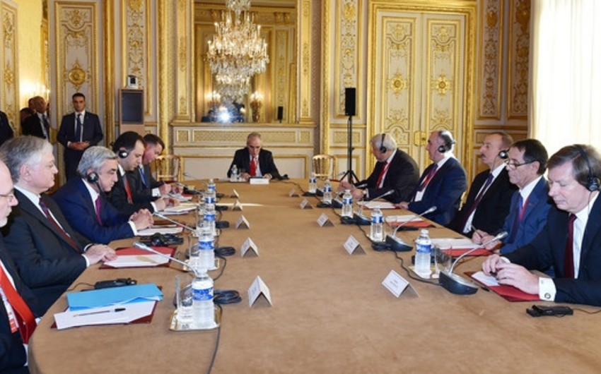 В Париже состоялась встреча президентов Азербайджана и Армении