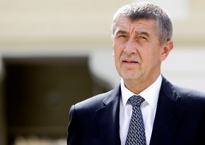 На выборах президента Чехии лидирует экс-премьер Андрей Бабиш