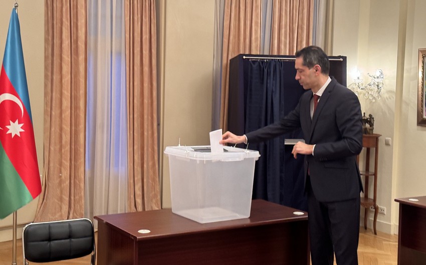 Ambassador: Over 20% of registered Azerbaijani citizens in Netherlands participated in voting