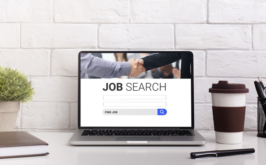 UK online job ads increase by 6%