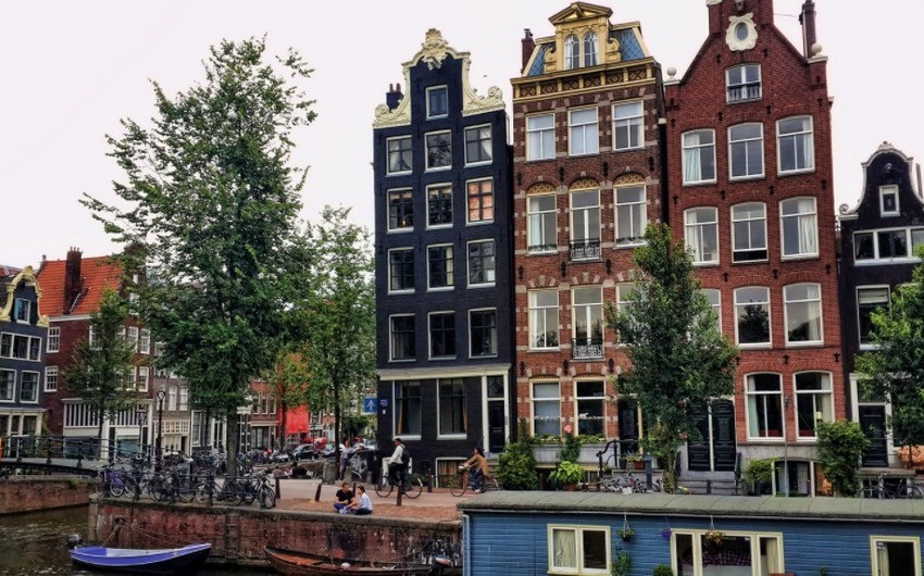 Niderland polisi: Amsterdamdakı hücum terror aktı ola bilər