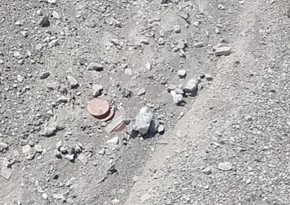 Xocavənddə yolda ermənilər tərəfindən basdırılmış minalar aşkarlandı - VİDEO