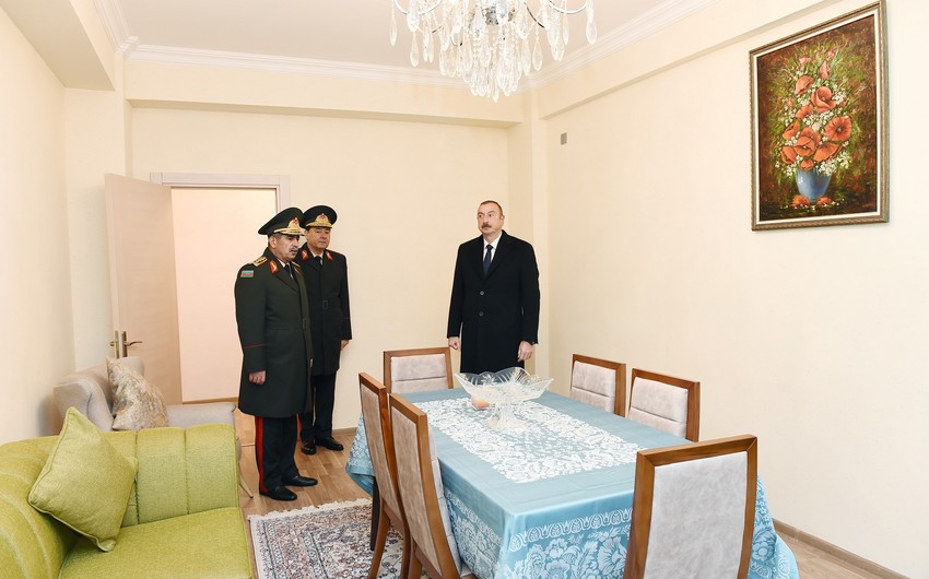 President Ilham Aliyev attends ceremony to give out apartments to servicemen in Sabunchu district