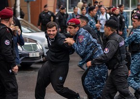 В Ереване задержали семь участников протестов против Пашиняна