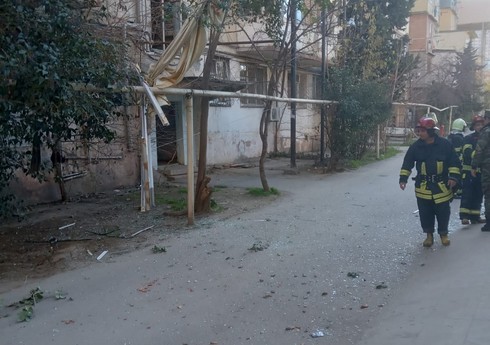 В жилом доме в Баку произошел взрыв, есть пострадавшие