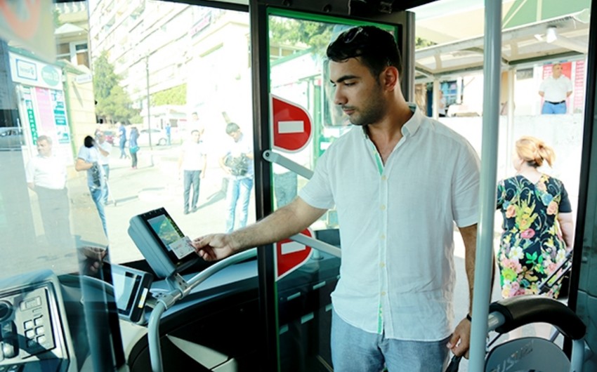 Xaliq Faiqoğlu şirkəti avtobuslarda kart sisteminin tətbiqinə başlayıb