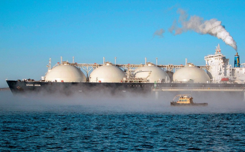 Asian spot prices for LNG slip as more cargoes expected from U.S.