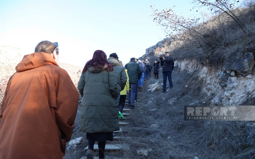 Major group of foreign travelers visits Azikh cave in Azerbaijan