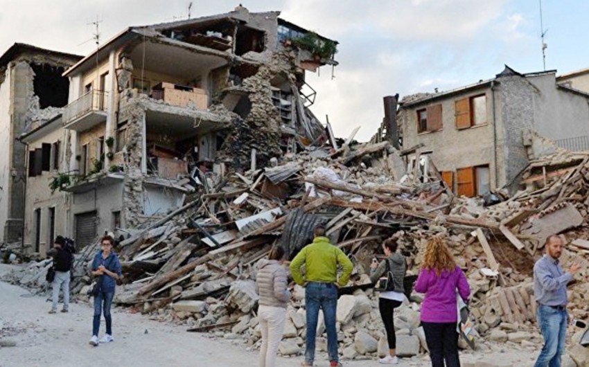 4.7 magnitude earthquake hits Italy