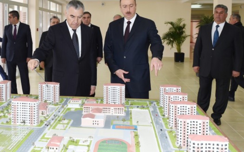 ​Президент Ильхам Алиев ознакомился с условиями в новом жилом комплексе, построенном в Мингячевире для вынужденных переселенцев