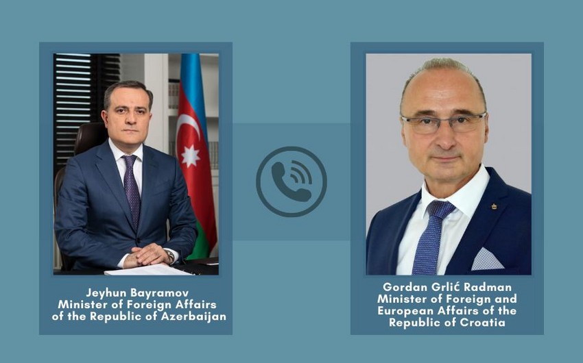 Azerbaijani, Croatian FMs hold phone conversation
