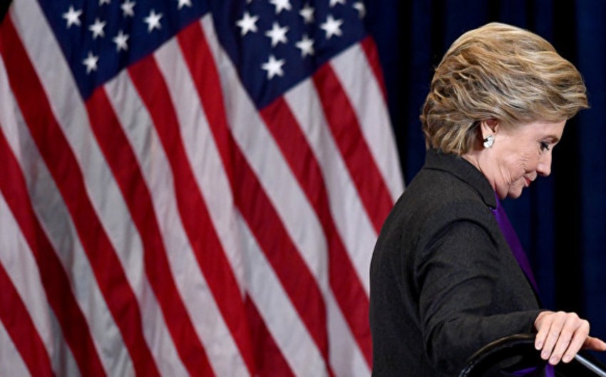 Сотрудники штаба Клинтон обвинили директора ФБР в ее поражении на выборах