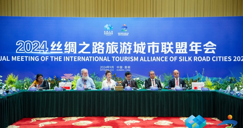 Azerbaijan represented at Silk Road conference in China