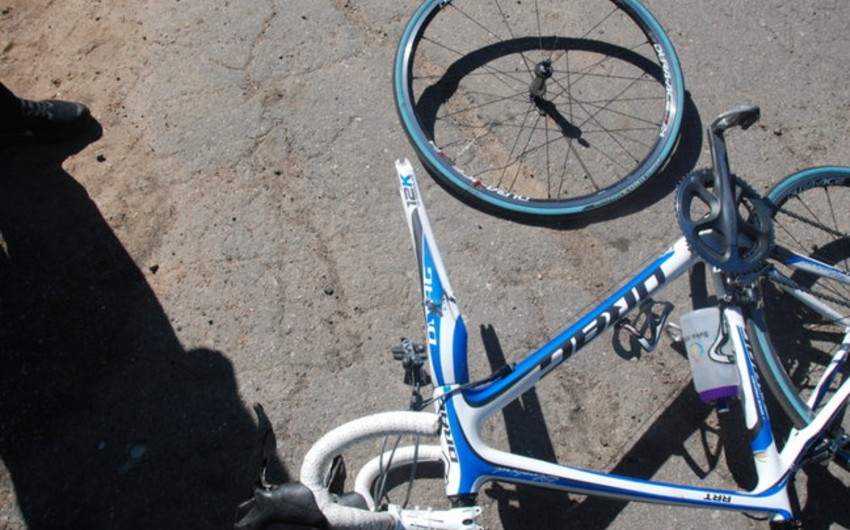 Astarada avtomobil 14 yaşlı velosipedçini vurub