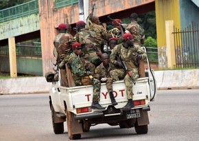 Минобороны Гвинеи сообщило о проведении операций против мятежников