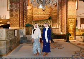 Мехрибан Алиева и Лейла Алиева посетили музей Мевляны в Конье