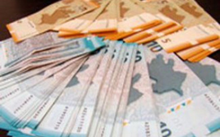 В Азербайджане выросла наличная денежная масса в обороте