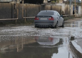 ИВ города Баку: Последствия дождя устраняются