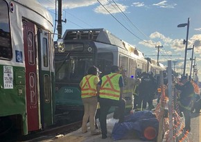 В США при столкновении двух поездов пострадали десятки человек