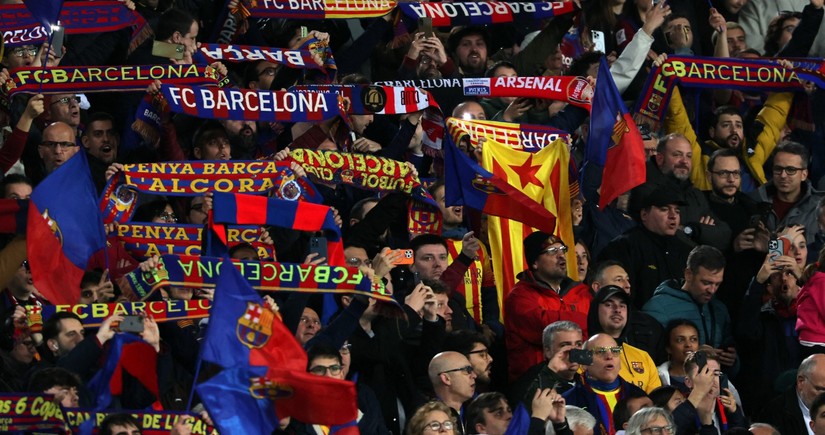 Barcelona fined by Uefa after racist behavior from fans at Paris St-Germain