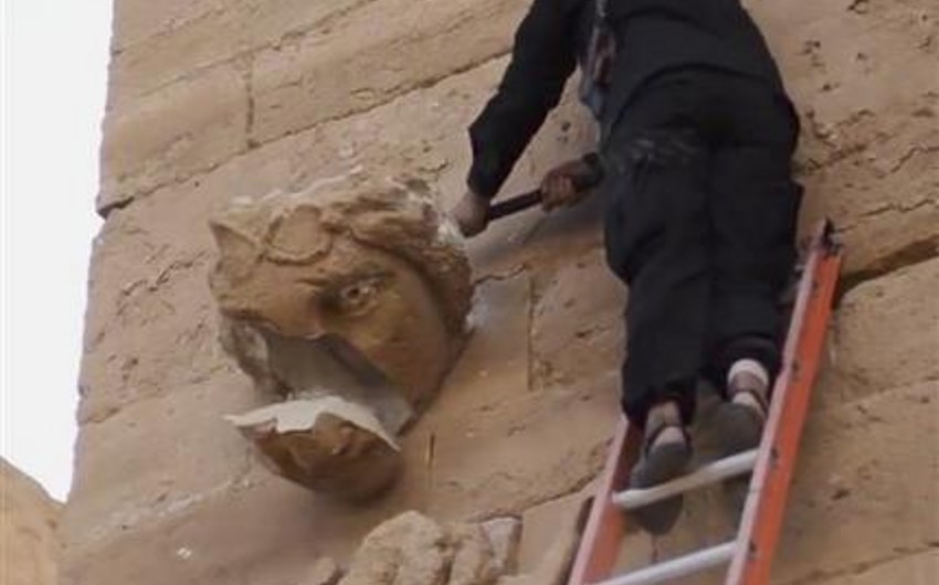 Islamic State militants destroyed the archaeological site at Iraq's ancient city of Hatra