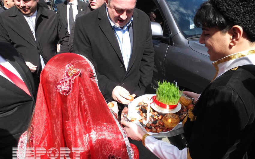 Gürcüstan Prezidenti: Azərbaycan xalqını salamlayır, Novruz bayramı münasibətilə təbrik edirəm - FOTO