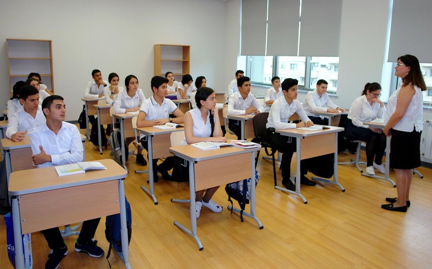 Salaries of 45,000 teachers increased in Azerbaijan