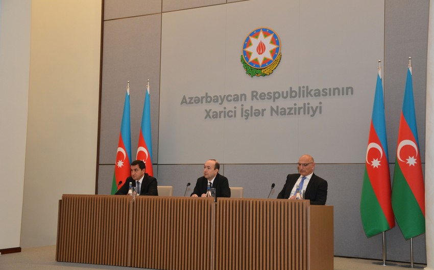 В МИД проведен брифинг для аккредитованного в Азербайджане дипломатического корпуса 