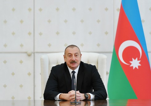 Президент Азербайджана: Маршруты через Каспий приобретают жизненную важность