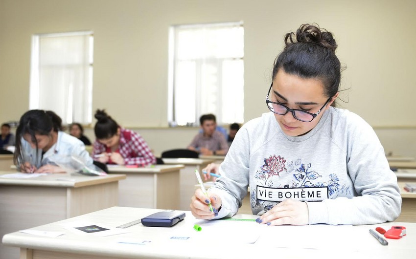 Azərbaycanda daha iki imtahan koronavirusa görə təxirə salındı