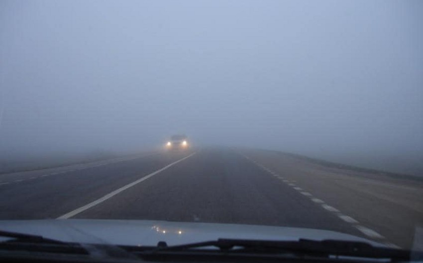 На ряде автомагистралей в Азербайджане ожидается ограниченная видимость