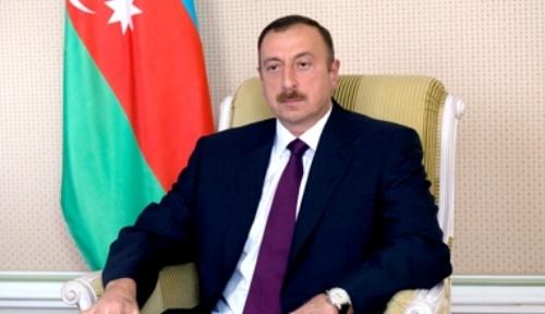 Prezident İlham Əliyev Bakıdakı 23 nömrəli orta məktəbin yenidən tikilmiş binasının açılışında iştirak edib