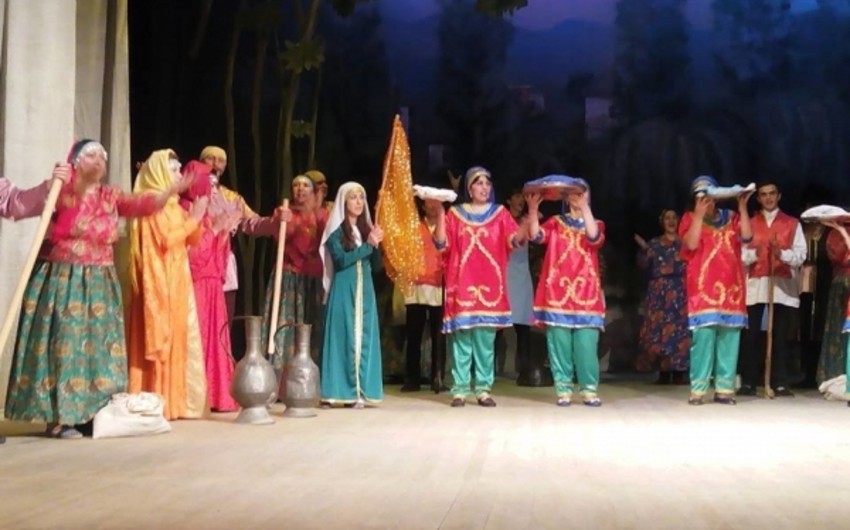 Gusar State Lezgi Dramatic Theatre was on a tour in Derbent