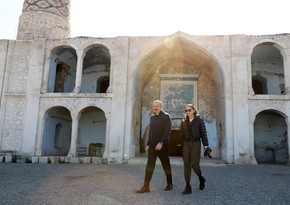 Ilham Aliyev, Mehriban Aliyeva view restoration work at Aghdam Mosque