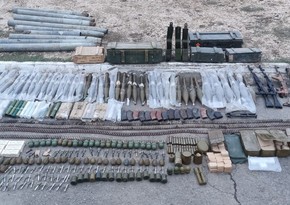 В Зангилане обнаружены брошенные врагом при отступлении оружие и боеприпасы