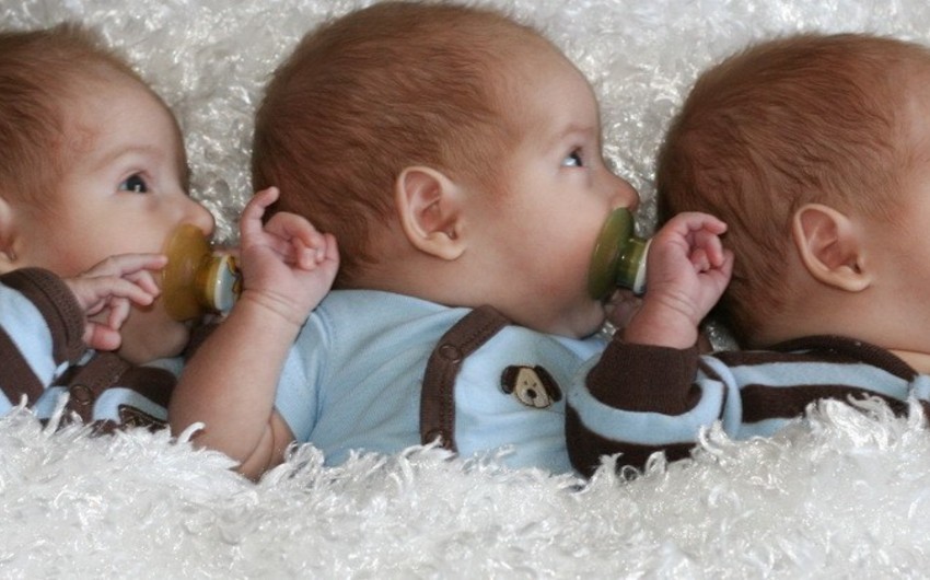 1,238 twins and 45 triplets were born in Azerbaijan this year