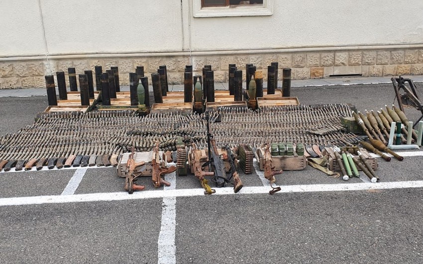 Police officers find weapons abandoned by Armenians in Fuzuli