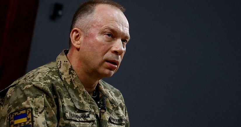 Главнокомандующий Украины заявил, что ситуация на фронте ухудшается