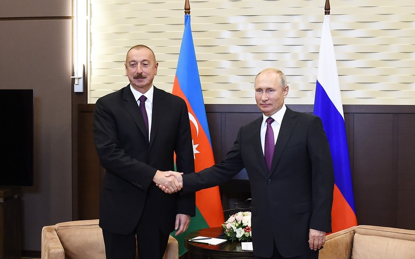 Vladimir Putin: “Azərbaycanla münasibətlərimiz həm siyasi, həm də iqtisadi istiqamətdə inkişaf edir”