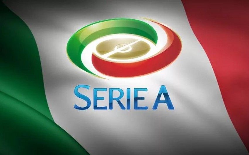 Все воскресные матчи чемпионата Италии по футболу отменены из-за смерти Астори