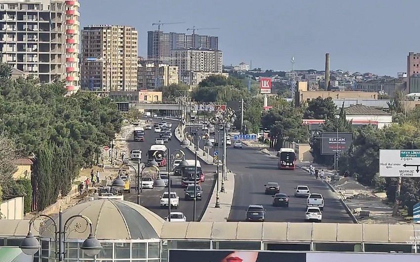 Полностью снято ограничение на движение транспорта на одном из проспектов Баку 