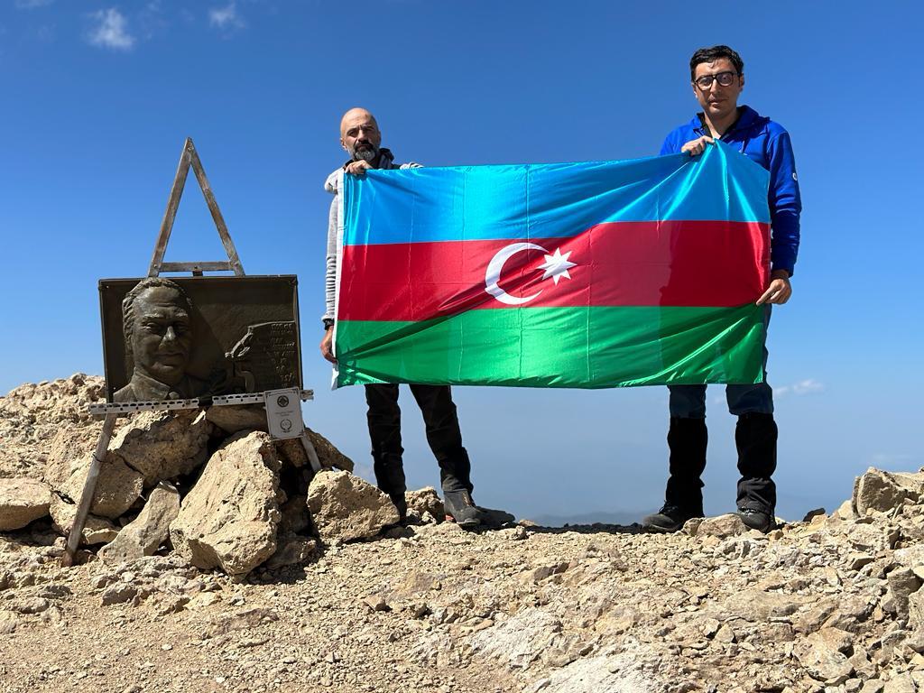 Вели Исрафилов пловец Азербайджан