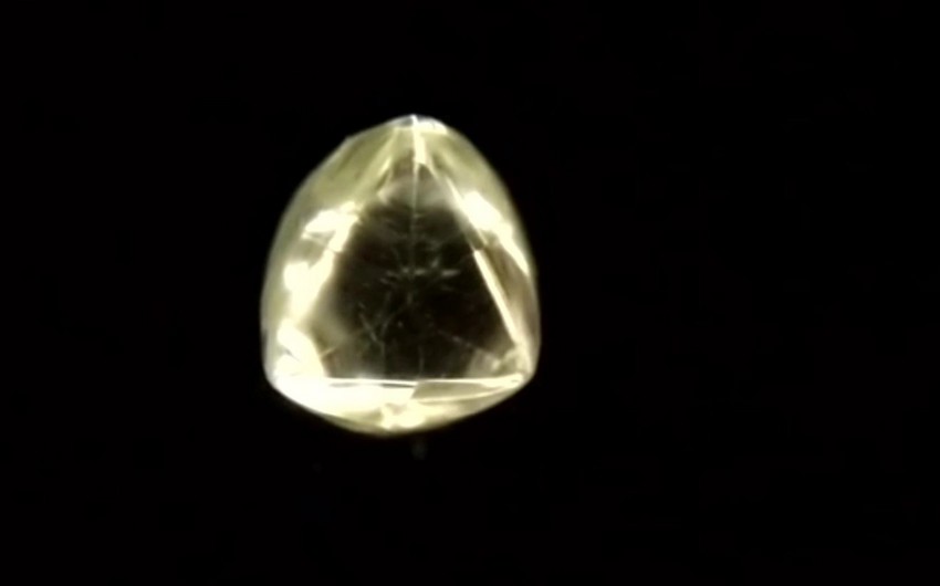 Indian woman finds diamond worth about $25,000 in forest