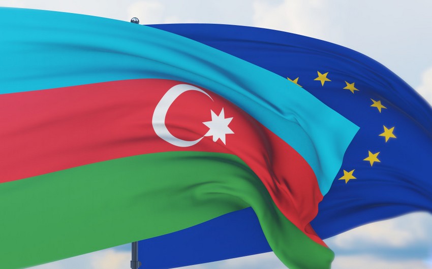 Евросоюз проведет трехстороннюю встречу с лидерами Азербайджана и Армении